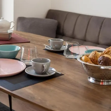 Penthouse-deck-8 * Norden