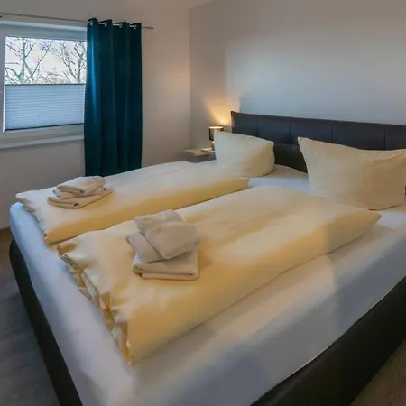 Penthouse-deck-8 Apartment *